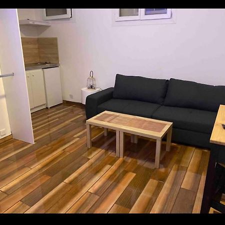 Studio Meuble Tout Equipe!! Boujan-sur-Libron Екстериор снимка