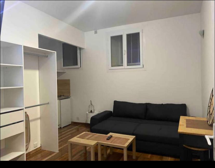 Studio Meuble Tout Equipe!! Boujan-sur-Libron Екстериор снимка