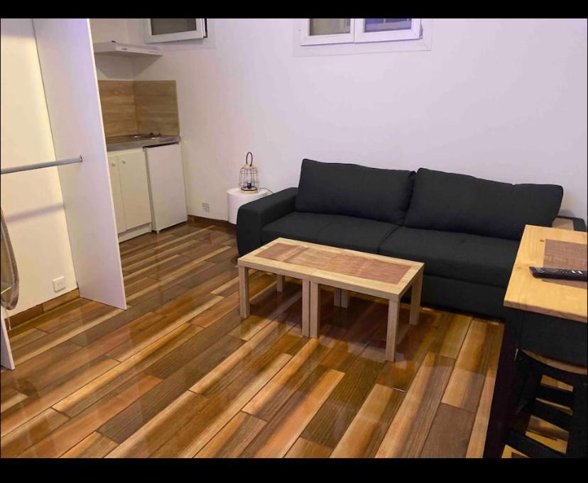 Studio Meuble Tout Equipe!! Boujan-sur-Libron Екстериор снимка